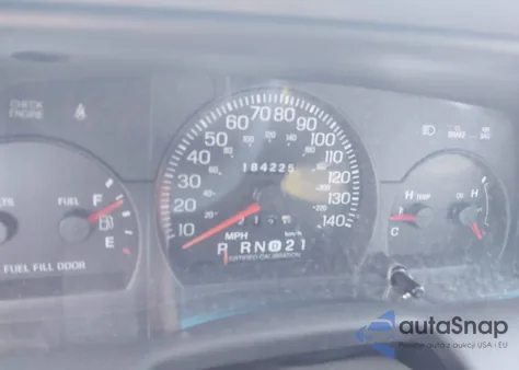 2004 Ford Crown Victoria Police из США, поврежденный, VIN 2FAHP71W54X126832